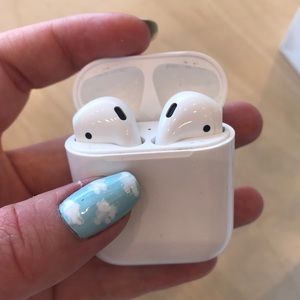 Apple AirPods